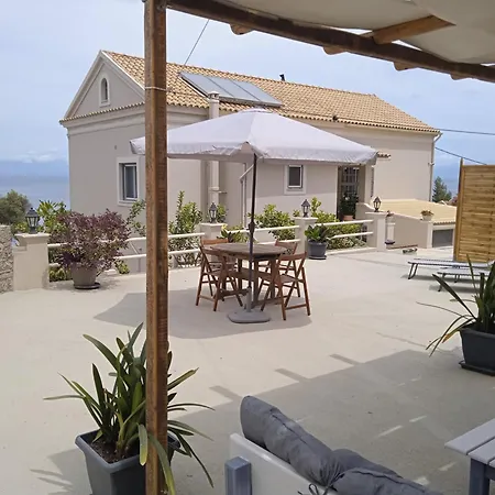 Gialos House * Agia Pelagia Chlomou