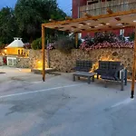 Gialos House Semesterbostad Agia Pelagia Chlomou